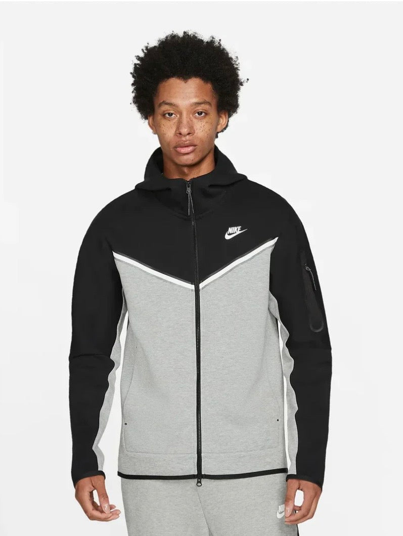NIKE GREY & BLACK TECH FLEECE HOODIE